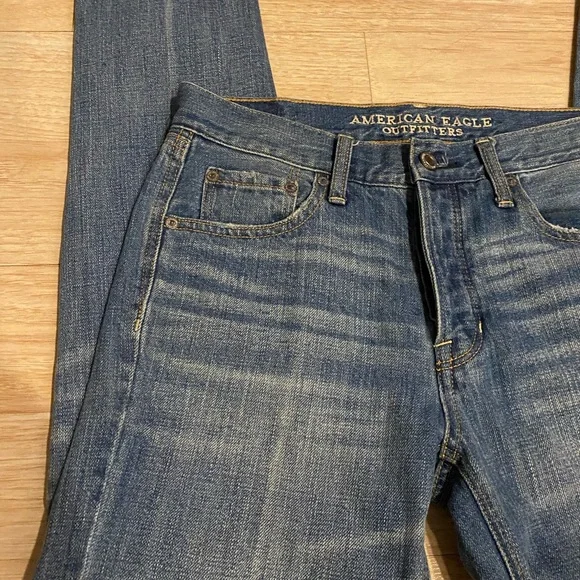 AEO Vintage hi-rise jean - Picture 11 of 15